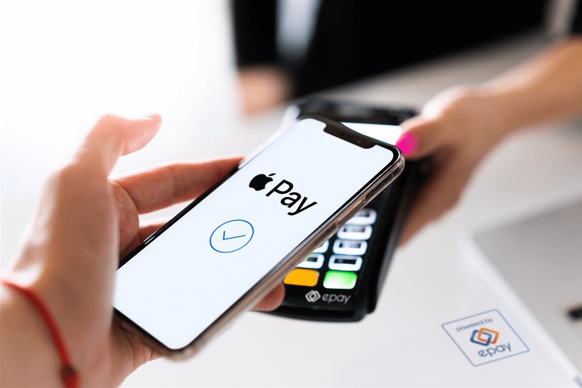 المصرية للإتصالات تطلق خدمة Apple Pay للدفع ضمن التحول الرقمي